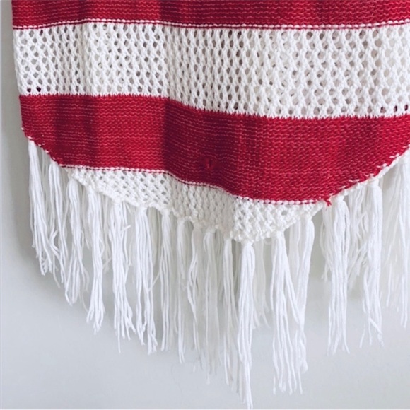 Cloud Chaser American Flag Knitted Short Sleeved Top with Fringes - Picture 4 of 9